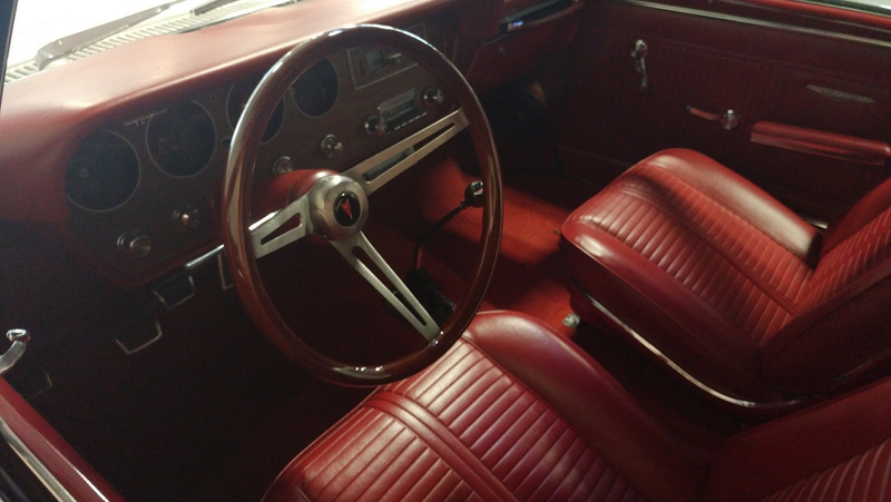 Illustration for article titled Stopped by my fav classic car dealer this AM.